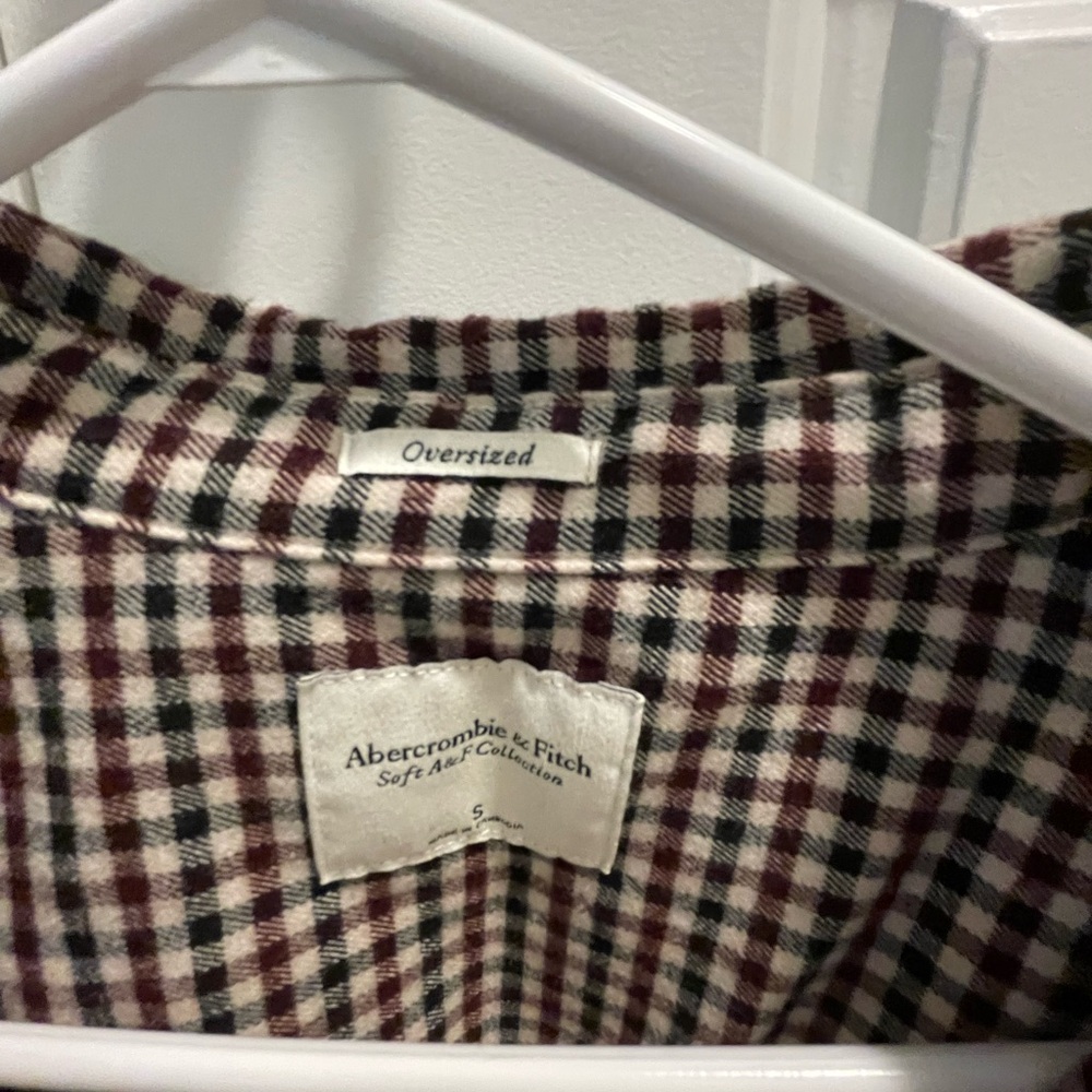 Abercrombie & Fitch Plaid Oversized Shirt - Picture 3 of 4